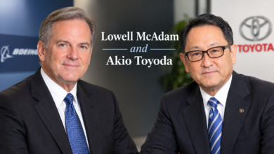 Lowell McAdam and Akio Toyoda